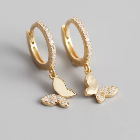 🌞Insta gold plated butterfly earrings - Picture 4 of 4
